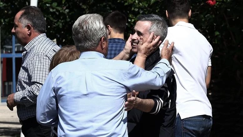 Μ. Λεμπιδάκης: Το μυστικό δίωρο τετ-α-τετ με τον απαγωγέα του